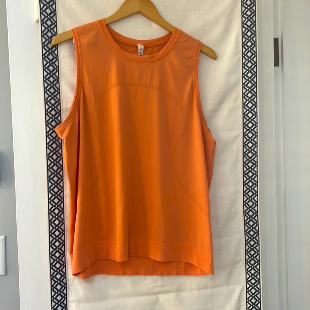 Lululemon swiftly tech loose fitting tank